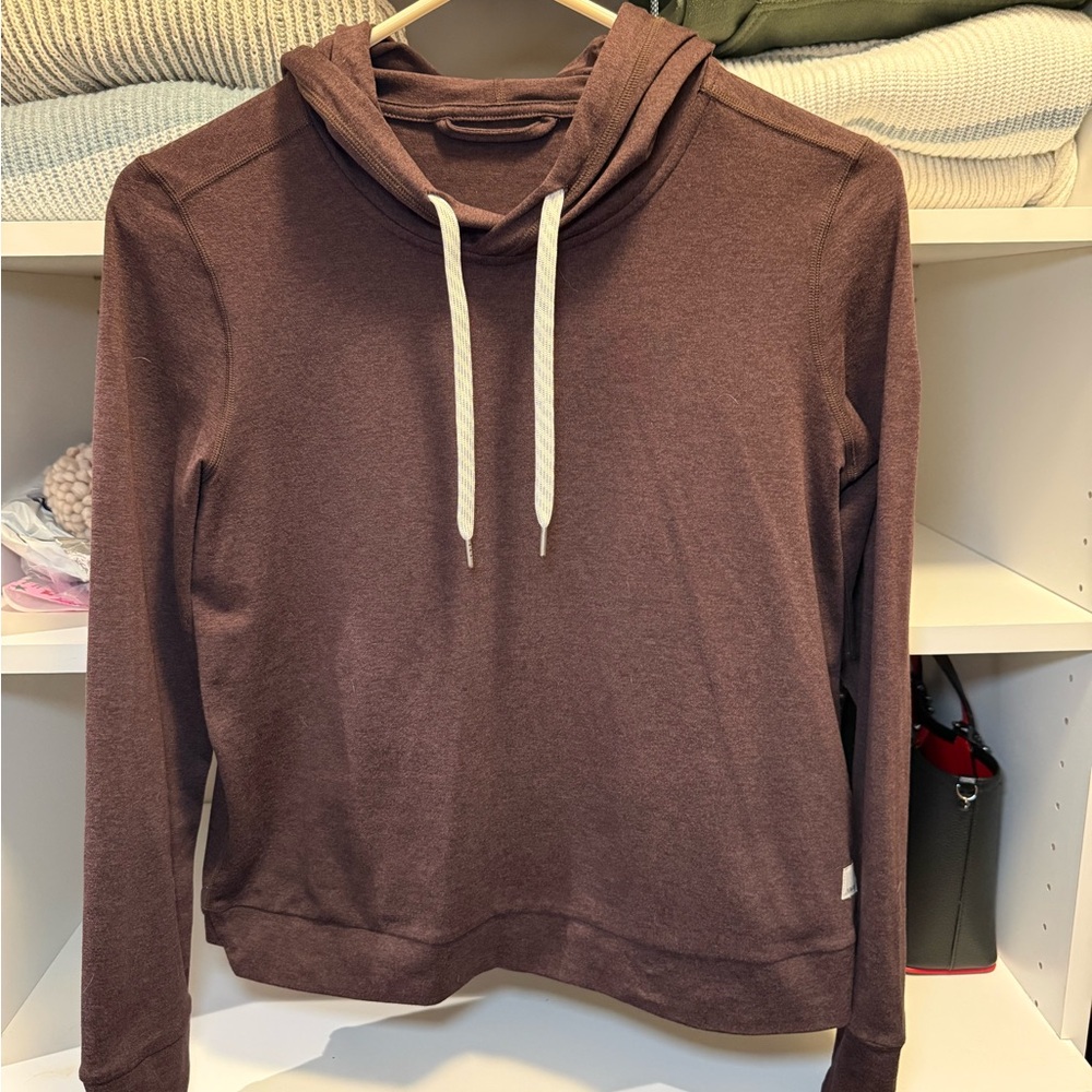 Vuori Halo Performance pullover hoodie